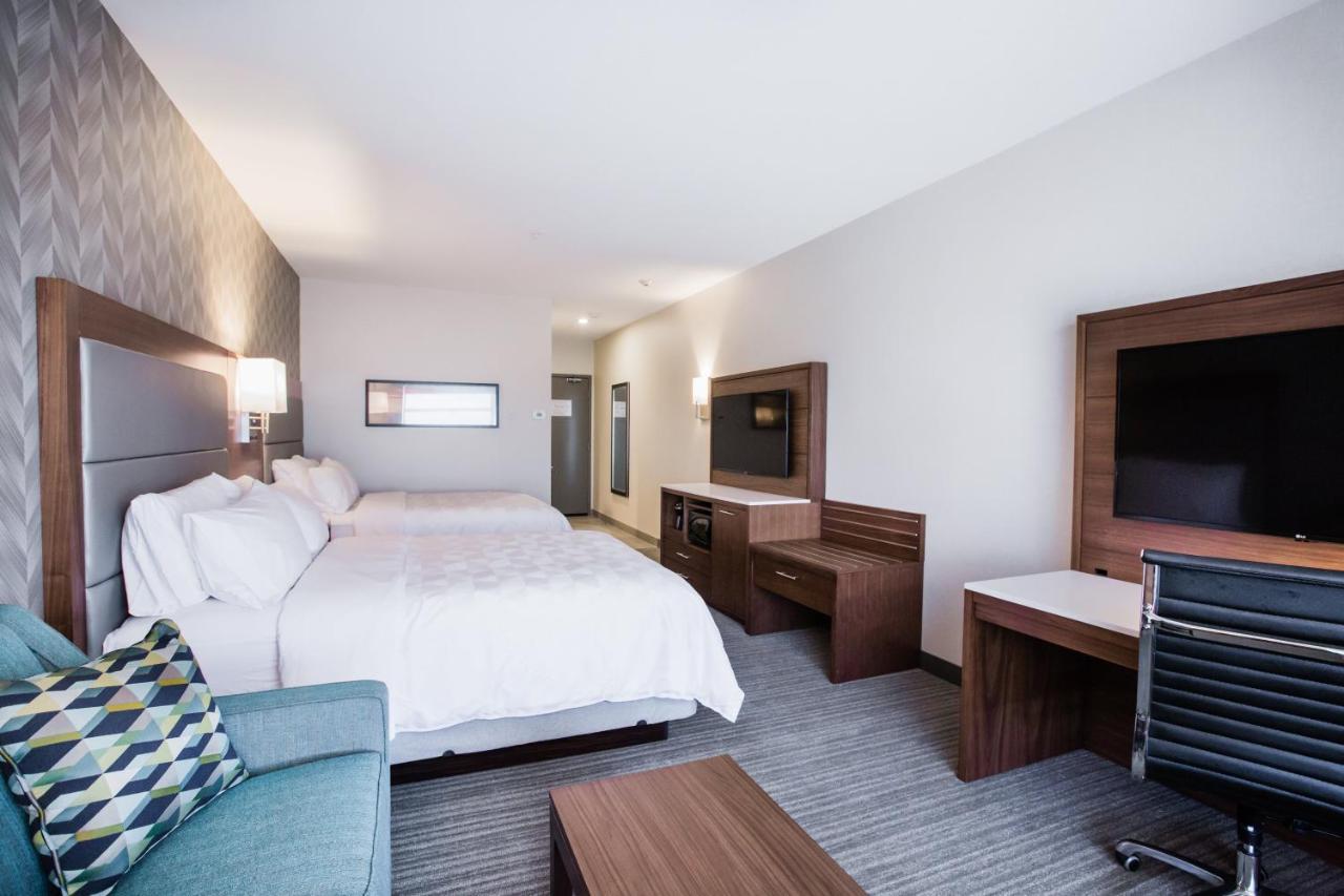 Holiday Inn Hotel & Suites Calgary South - Conference Ctr By Ihg Kamer foto
